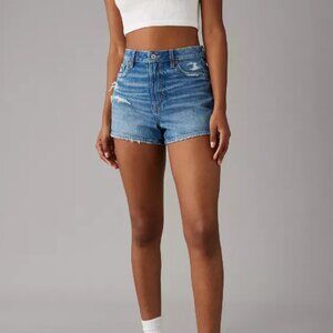 AE Strigid Ripped Denim Mom Short (Medium)